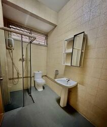 Prince Of Wales Road (D10), Semi-Detached #569557071